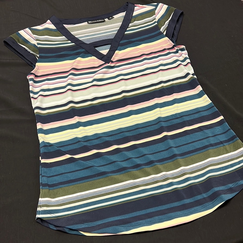 Women’s shirt